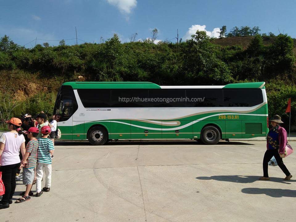 Thuê xe 45 chỗ hyundai universe tại hà nội Thuê xe 45 chỗ hyundai universe tại hà nội