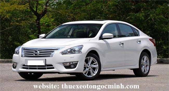 Thuê xe 4 chỗ nissan sunny tại Hà nội Thuê xe 4 chỗ nissan sunny tại Hà nội