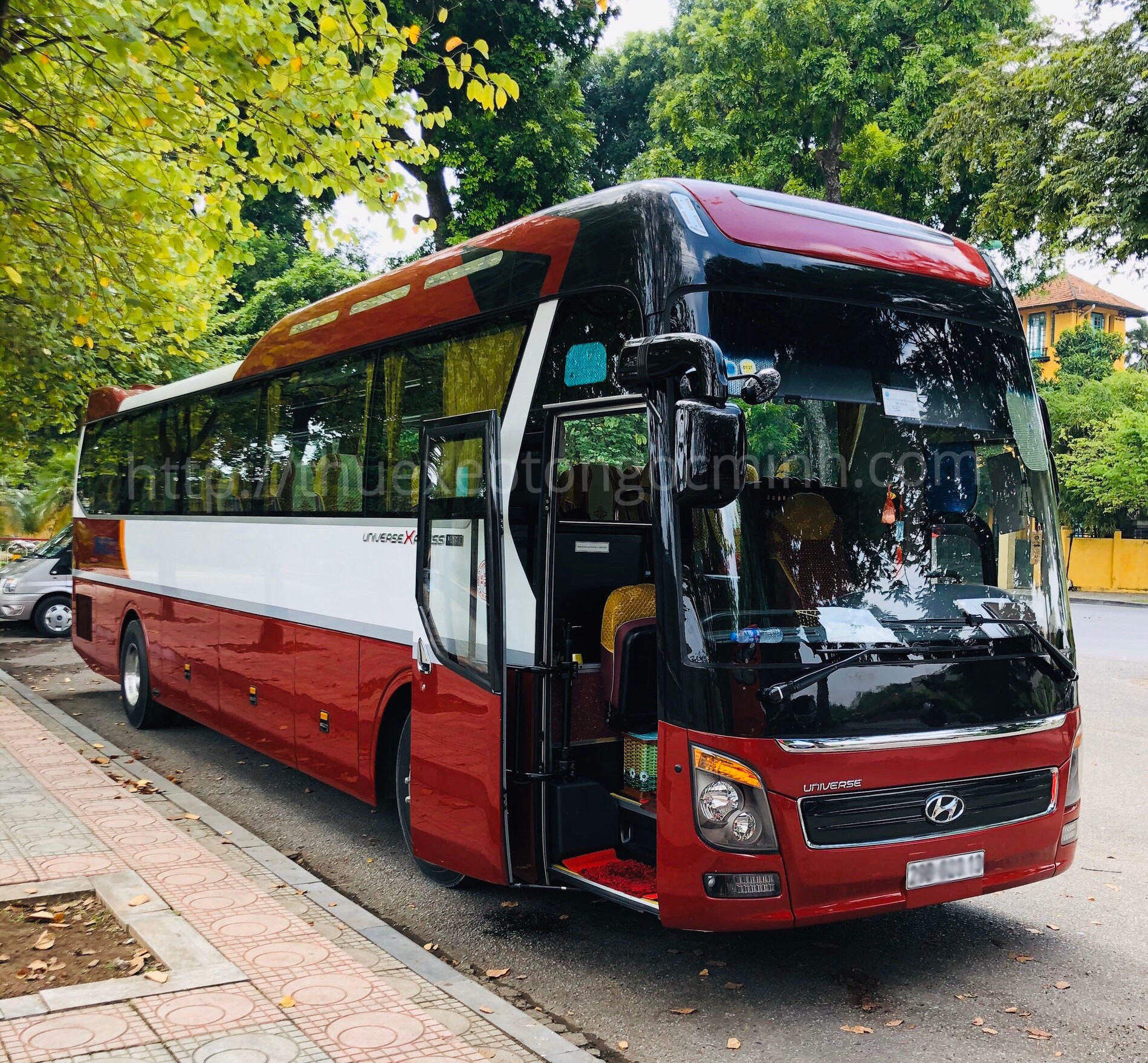 Thuê xe 45 chỗ đi cảng Cái Rồng tại Ngọc Minh Thuê xe 45 chỗ đi cảng Cái Rồng tại Ngọc Minh