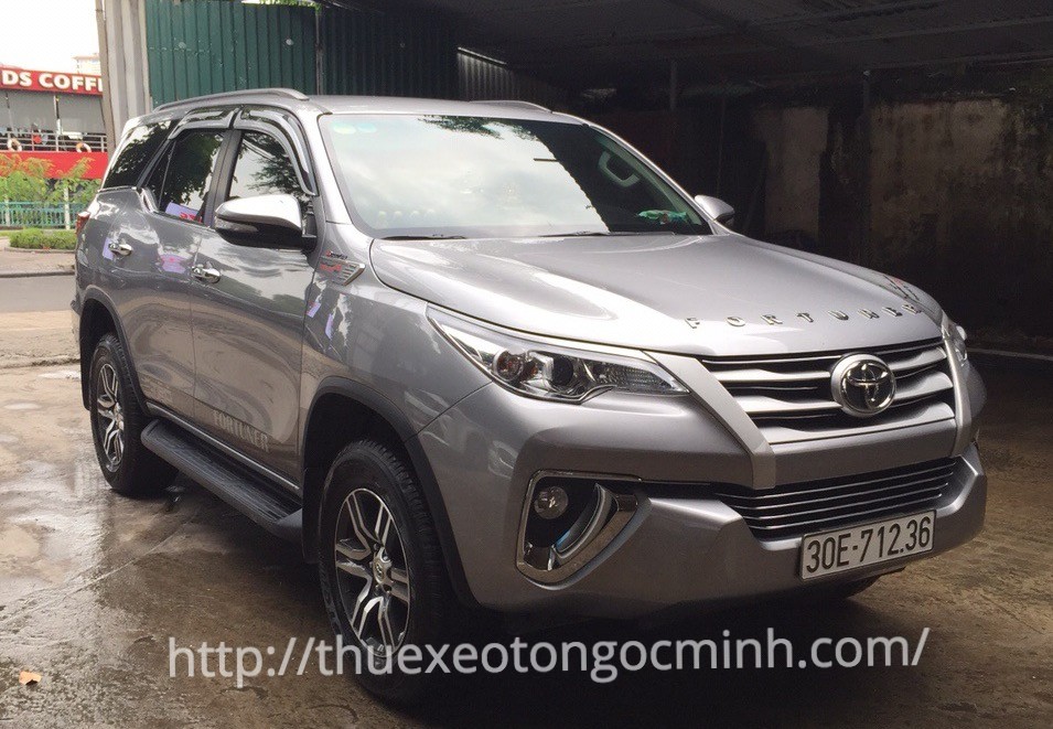 Thuê xe 7 chỗ fortuner tại hà nội Thuê xe 7 chỗ fortuner tại hà nội