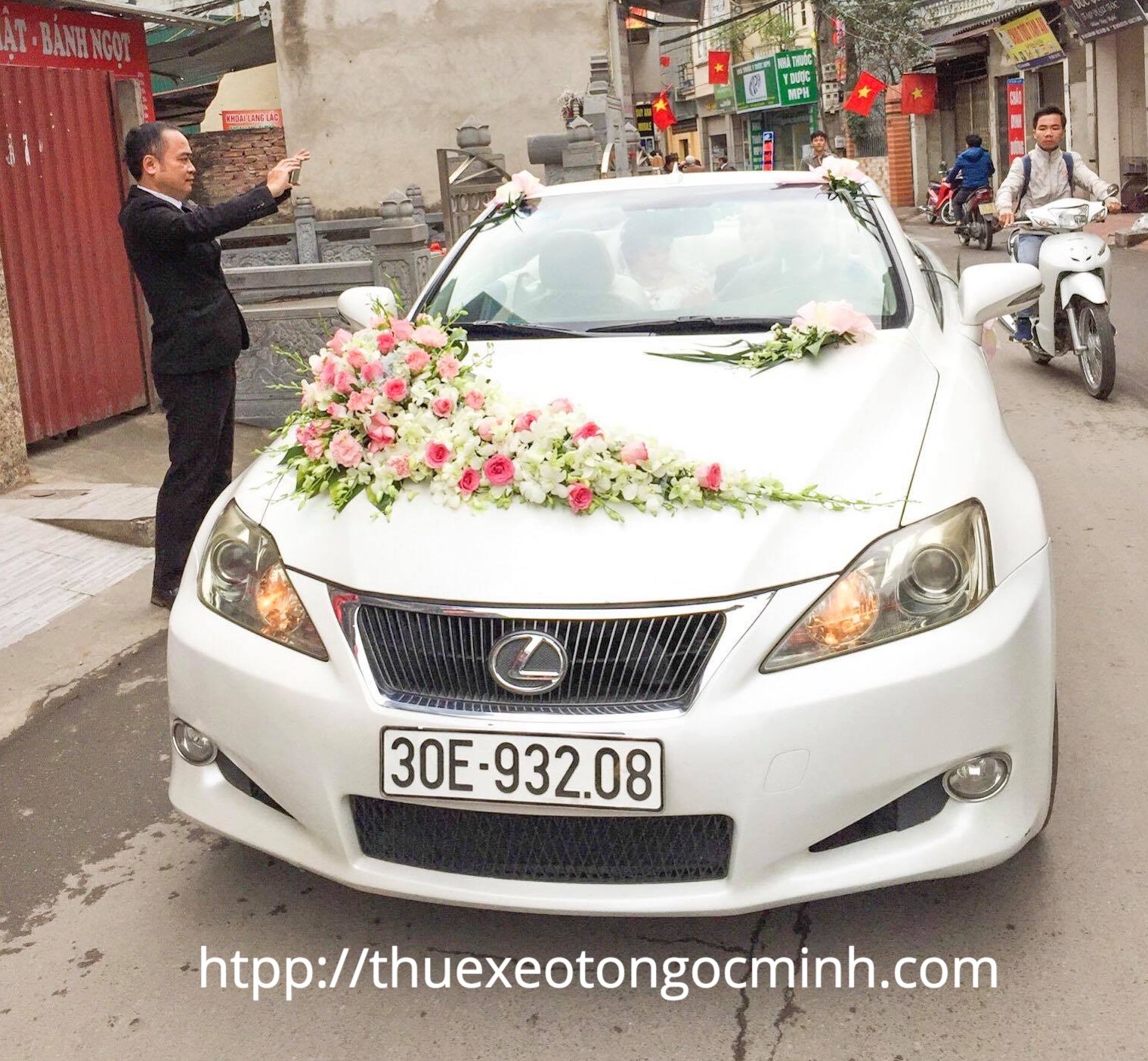 Thuê xe cưới Lexus tại Hà Nội Thuê xe cưới Lexus tại Hà Nội