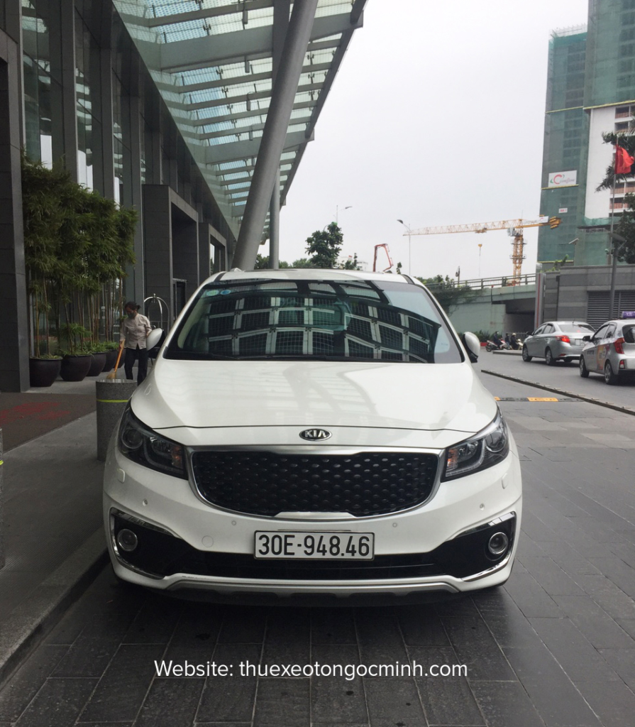 Thuê xe 7 chỗ Kia Sedona tại Hà Nội Thuê xe 7 chỗ Kia Sedona tại Hà Nội