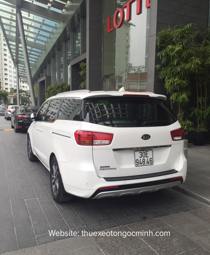 Thuê xe 7 chỗ Kia Sedona tại Hà Nội Thuê xe 7 chỗ Kia Sedona tại Hà Nội