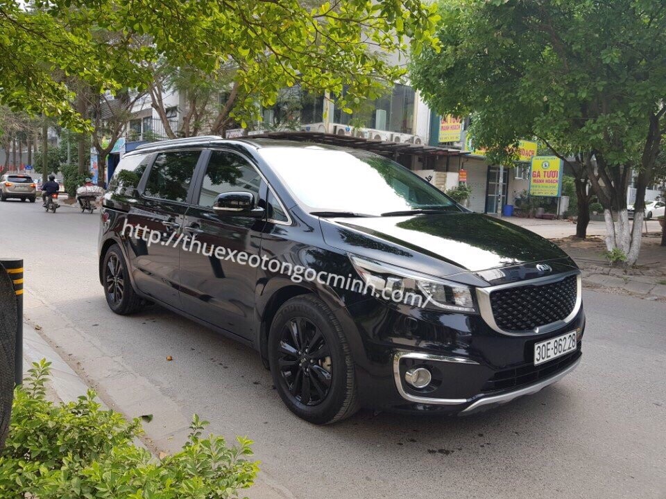 Thuê xe 7 chỗ Kia Sedona tại Hà Nội Thuê xe 7 chỗ Kia Sedona tại Hà Nội