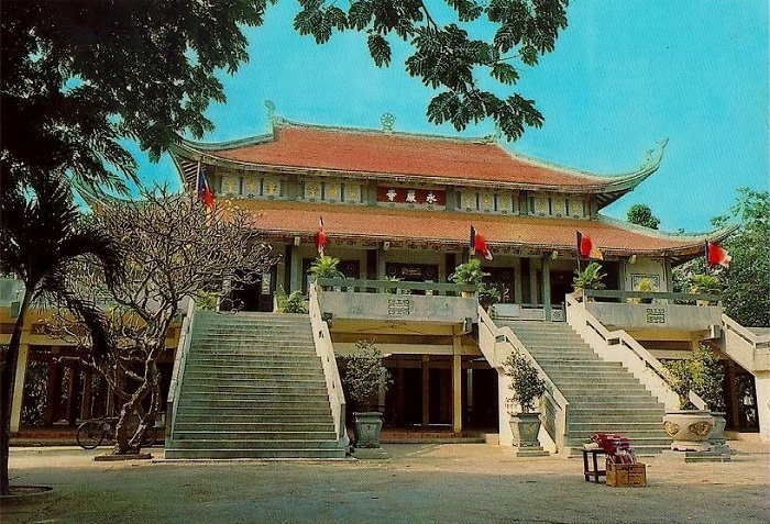 Du xuân Lễ hội chùa Hương cùng thuê xe Ngọc Minh Du xuân Lễ hội chùa Hương cùng thuê xe Ngọc Minh