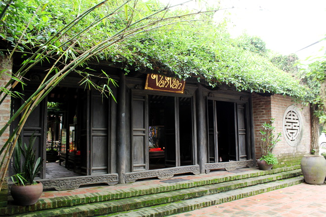 Ngọc Minh cho thuê xe đi tham quan làng cổ Bát Tràng