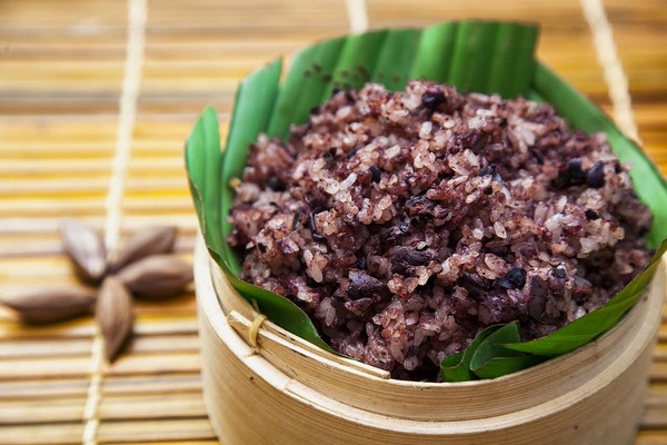 Thuê xe 16 chỗ đi Cao Bằng thưởng thức hương vị núi rừng Thuê xe 16 chỗ đi Cao Bằng thưởng thức hương vị núi rừng