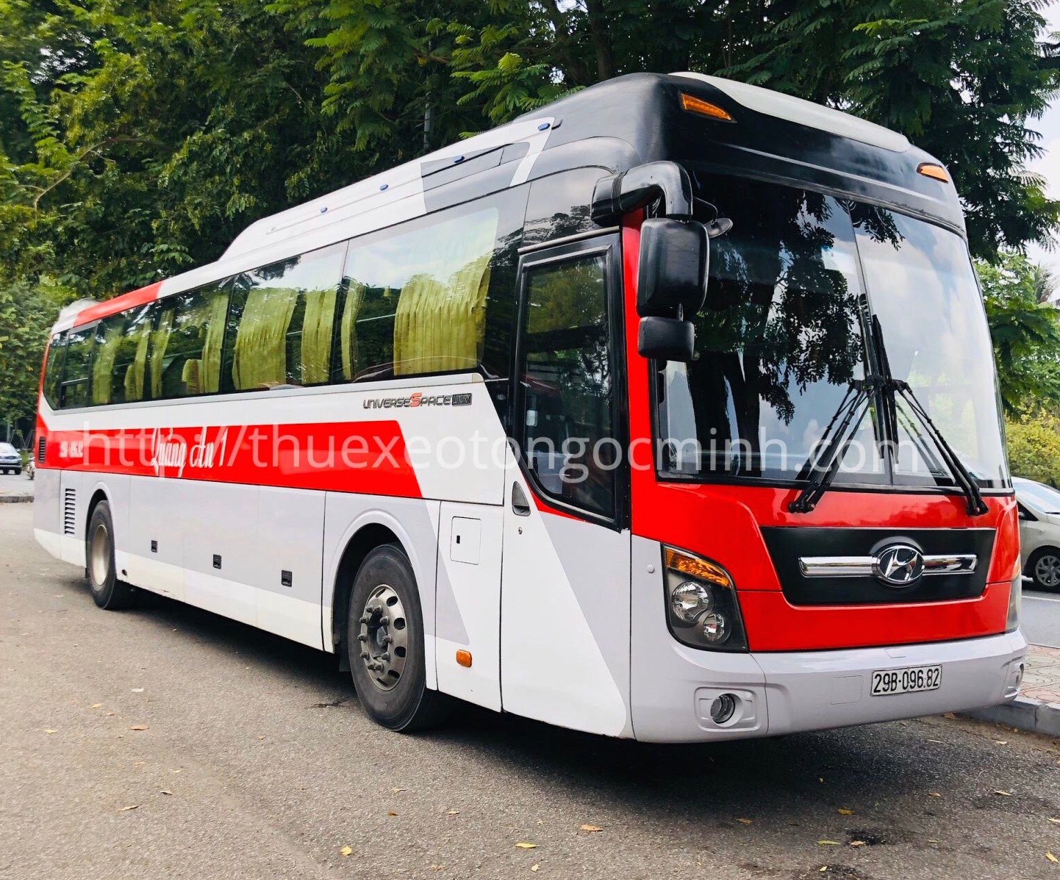 Đơn vị cho thuê xe 45 chỗ giá rẻ tại Hà Nội Đơn vị cho thuê xe 45 chỗ giá rẻ tại Hà Nội