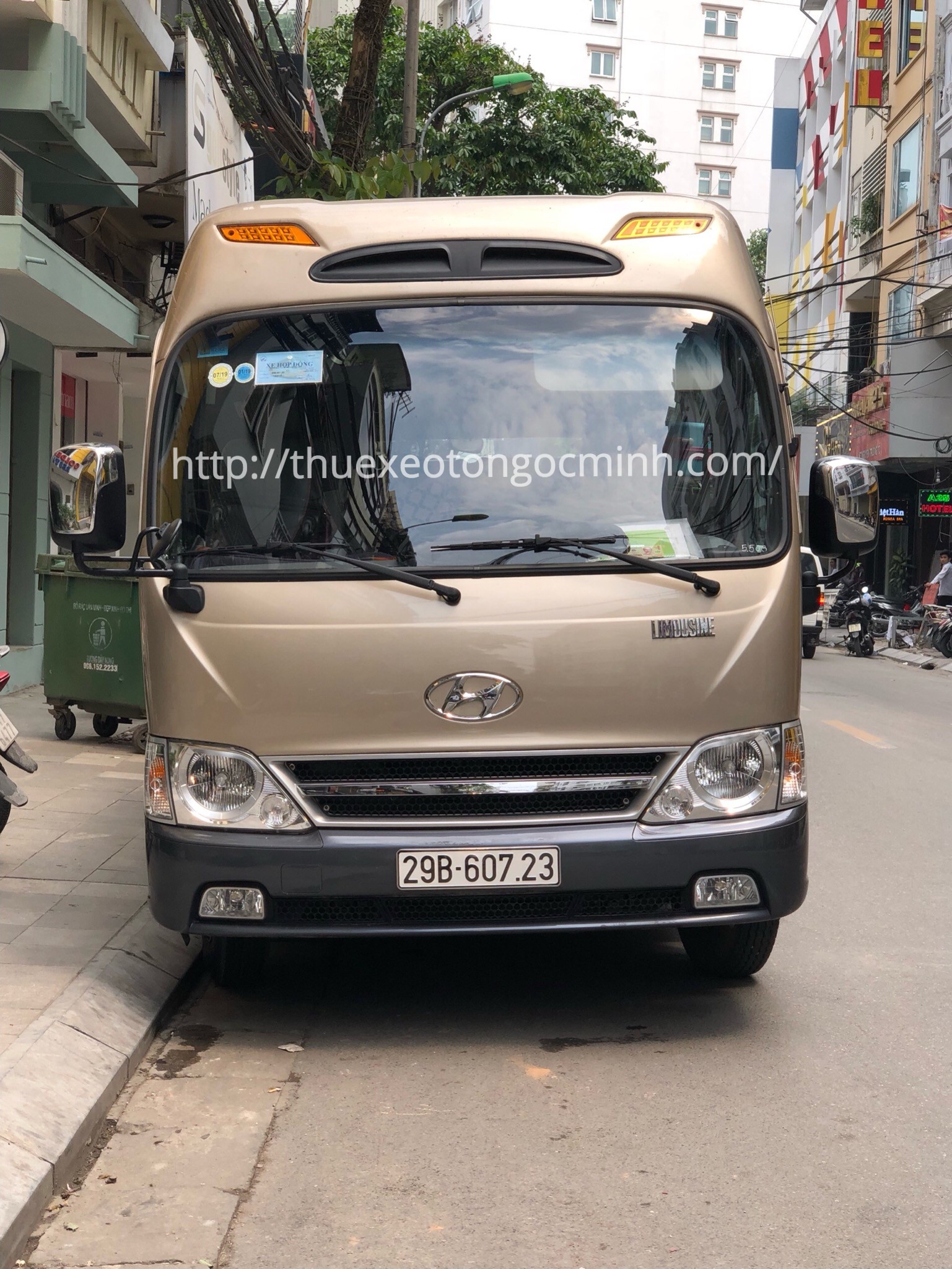 Cho thuê xe 29 chỗ giá rẻ nhất tại Hà Nội
