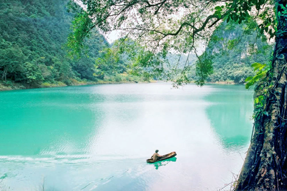 Hồ Thăng Hen - " Tuyệt Tình Cốc" ở Cao Bằng